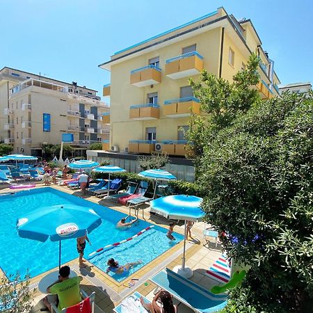 Hotel Adelphi Riccione Buitenkant foto